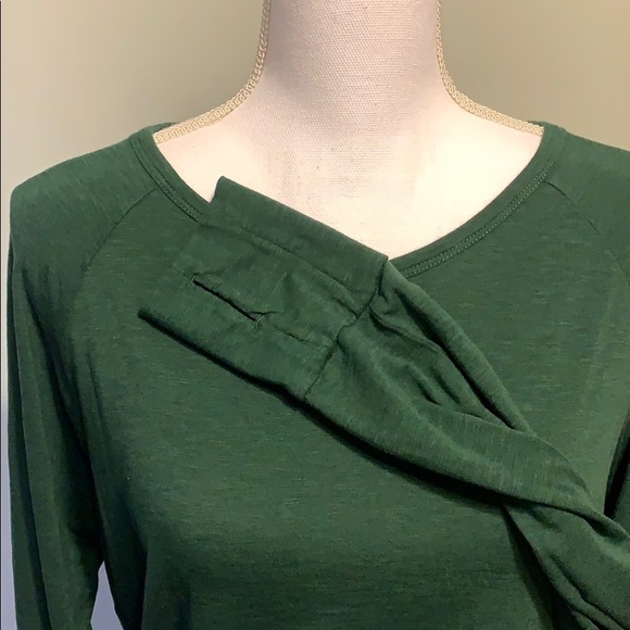 Cutter & Buck Workout Top - Picture 4 of 4